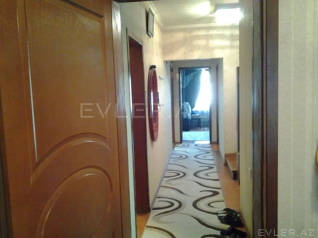 Satılır, həyət evi/villa