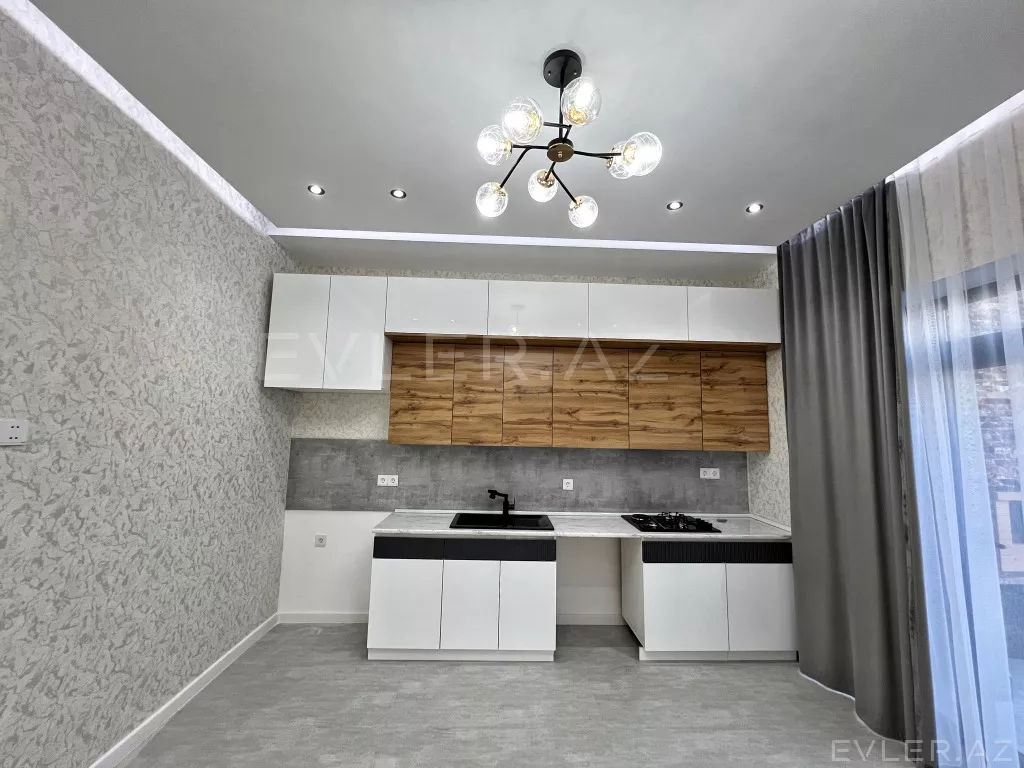 Satılır, həyət evi/villa