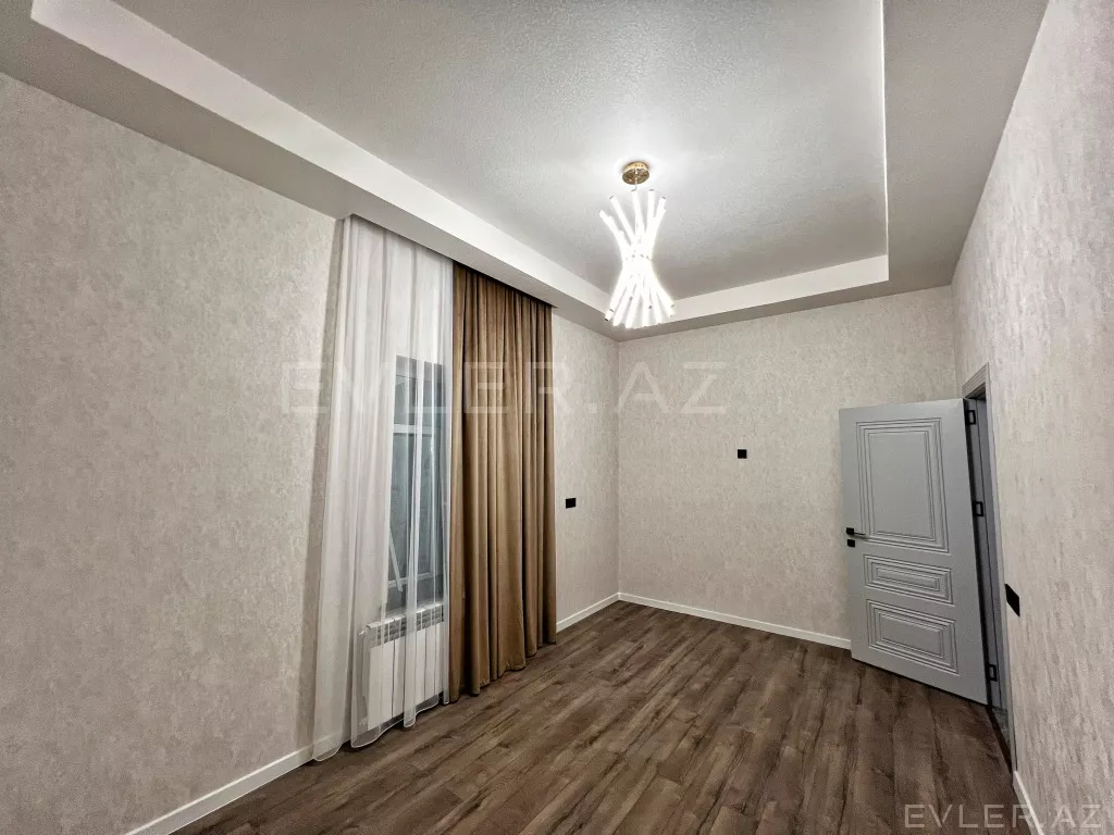 Satılır, həyət evi/villa