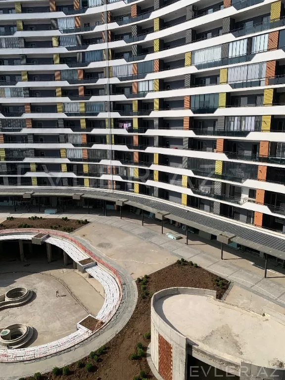Satılır, yeni tikili