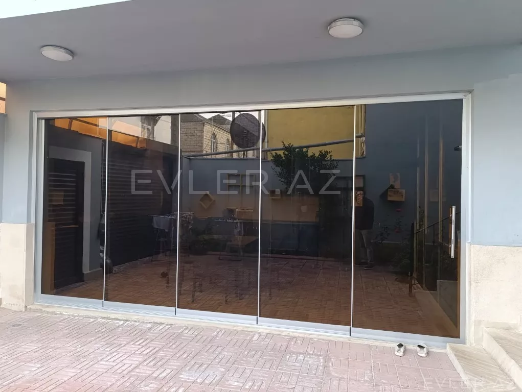 Satılır, həyət evi/villa