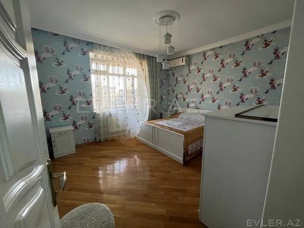 Satılır, həyət evi/villa