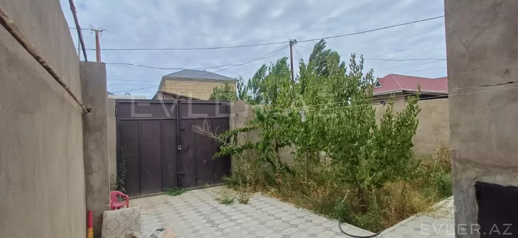 Satılır, həyət evi/villa