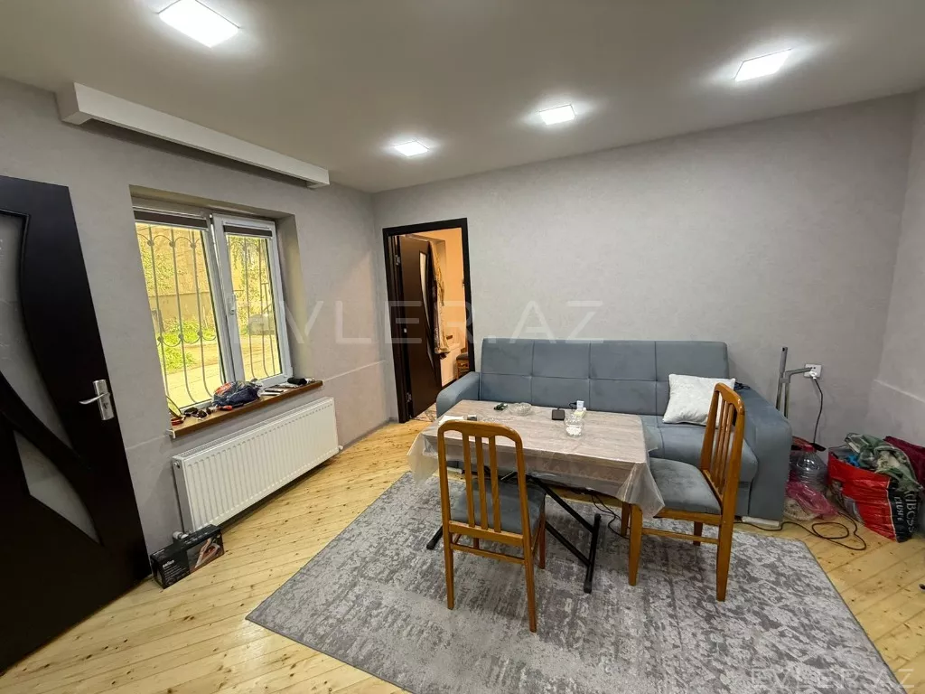 Satılır, həyət evi/villa
