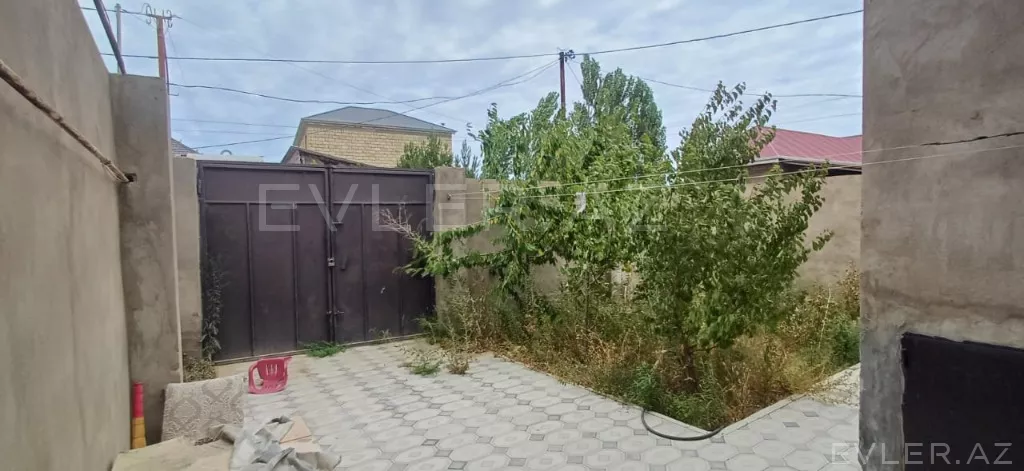 Satılır, həyət evi/villa