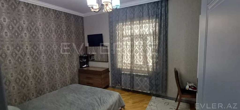 Satılır, həyət evi/villa