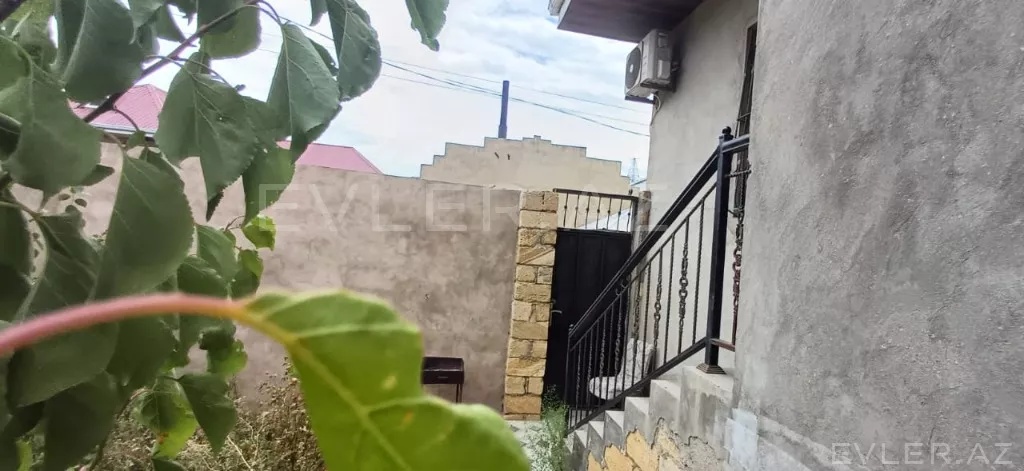 Satılır, həyət evi/villa