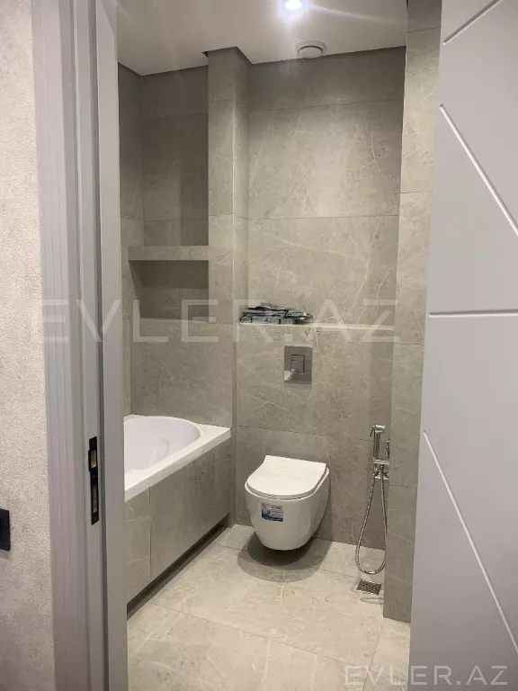 Satılır, yeni tikili
