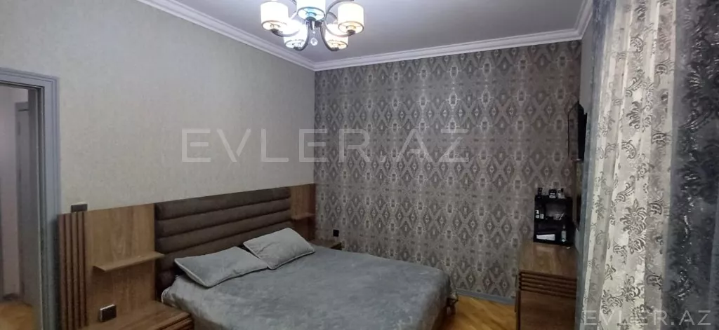 Satılır, həyət evi/villa