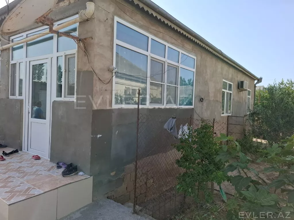 Satılır, həyət evi/villa