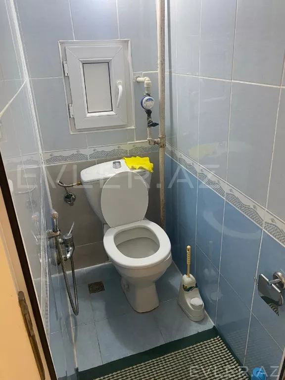 Satılır, köhnə tikili