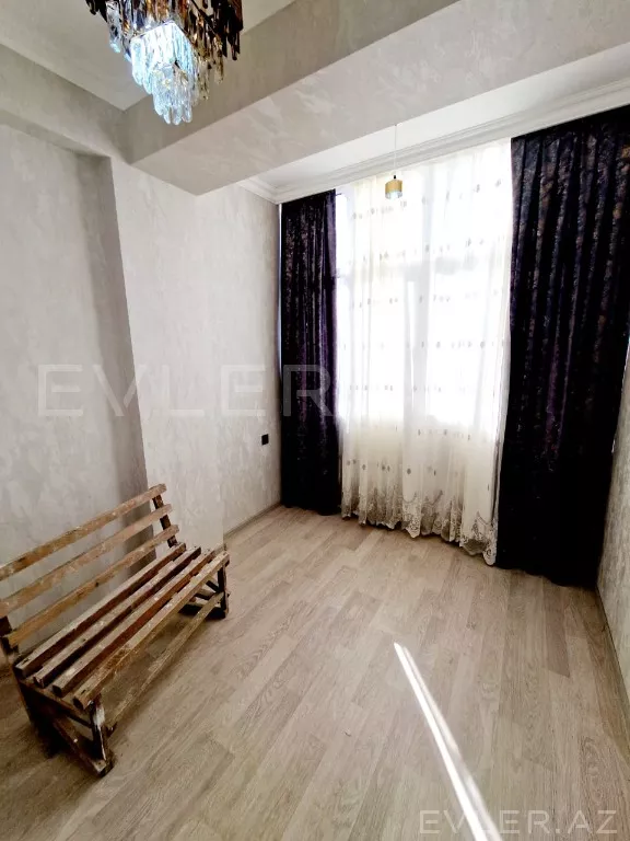 Satılır, yeni tikili