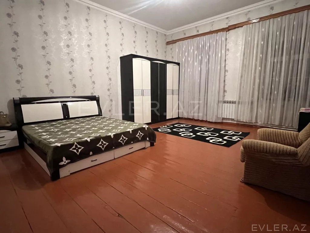 Satılır, köhnə tikili