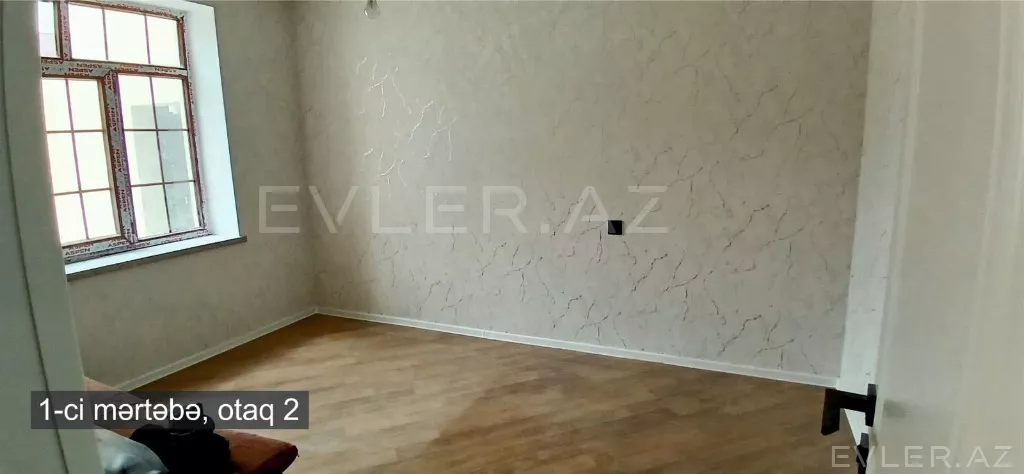 Satılır, həyət evi/villa