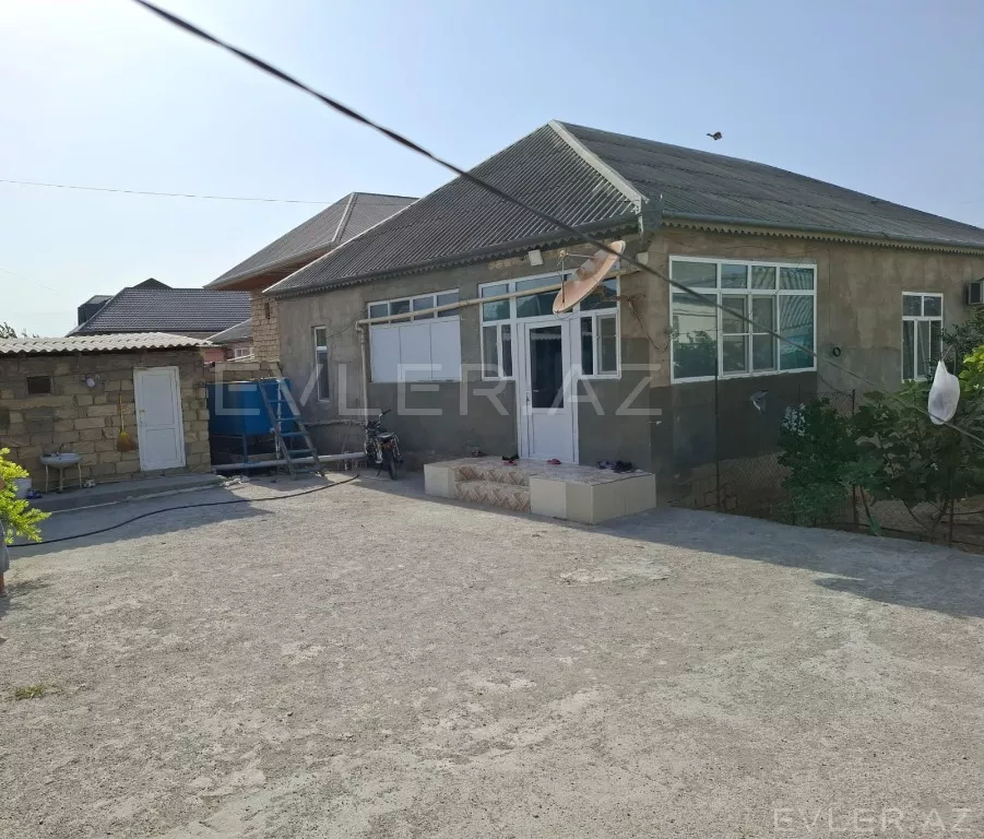 Satılır, həyət evi/villa