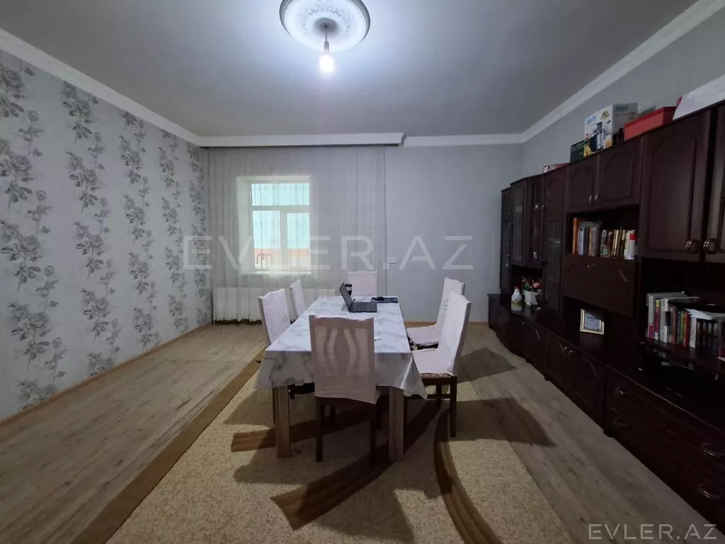 Satılır, həyət evi/villa