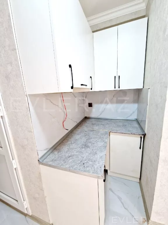 Satılır, yeni tikili