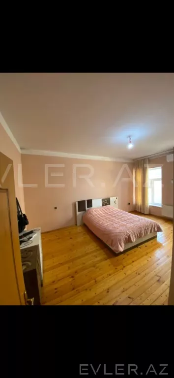 Satılır, həyət evi/villa