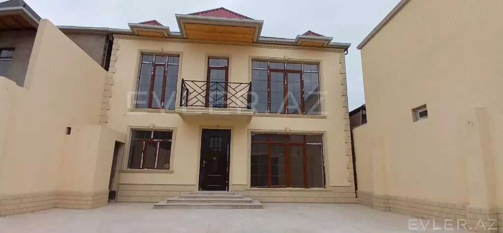 Satılır, həyət evi/villa