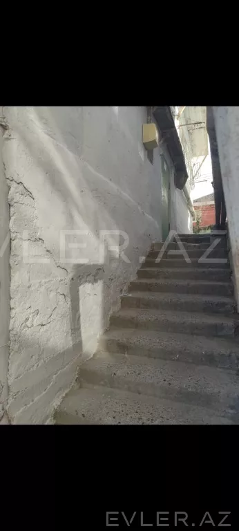 Satılır, həyət evi/villa