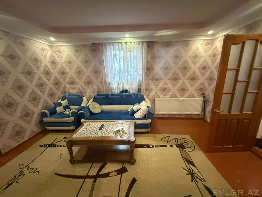 Satılır, köhnə tikili