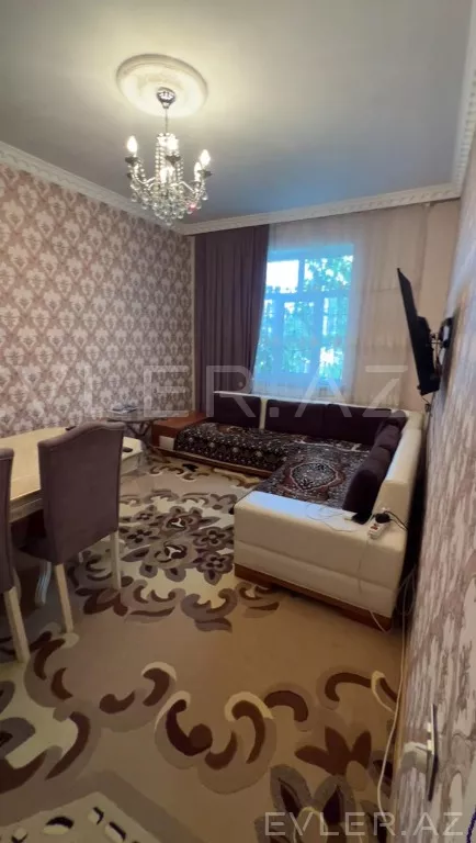 Satılır, həyət evi/villa