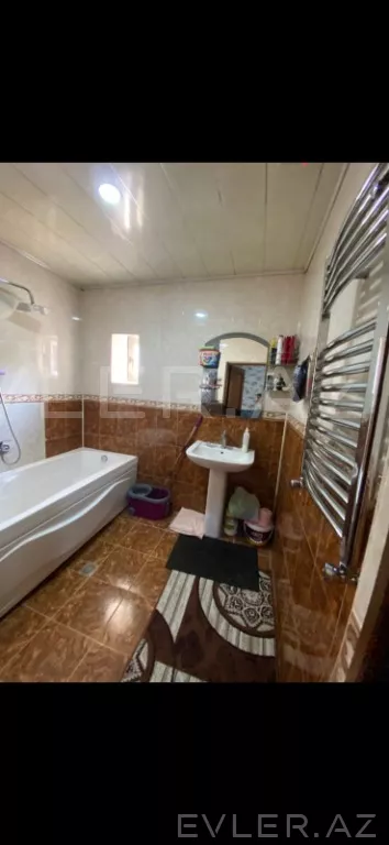 Satılır, həyət evi/villa