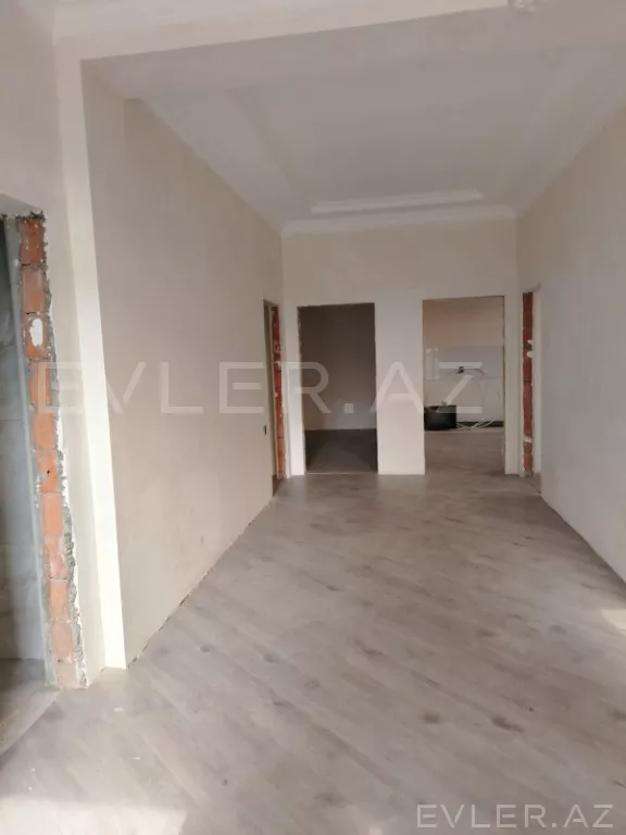 Satılır, həyət evi/villa