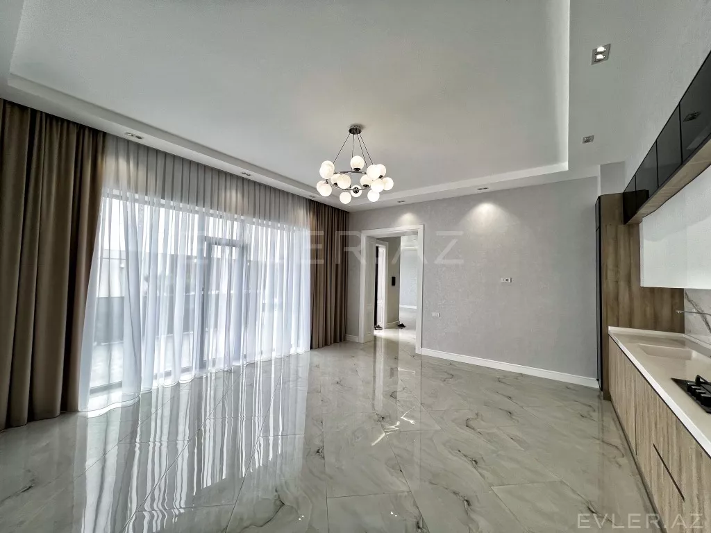 Satılır, həyət evi/villa