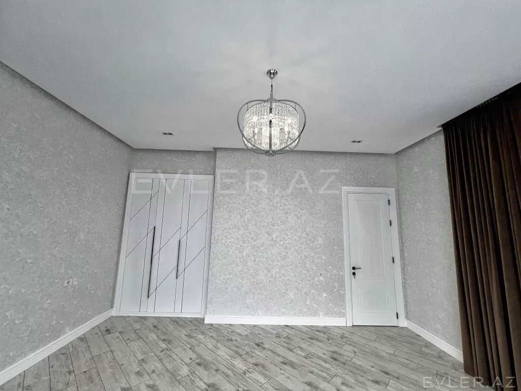 Satılır, həyət evi/villa