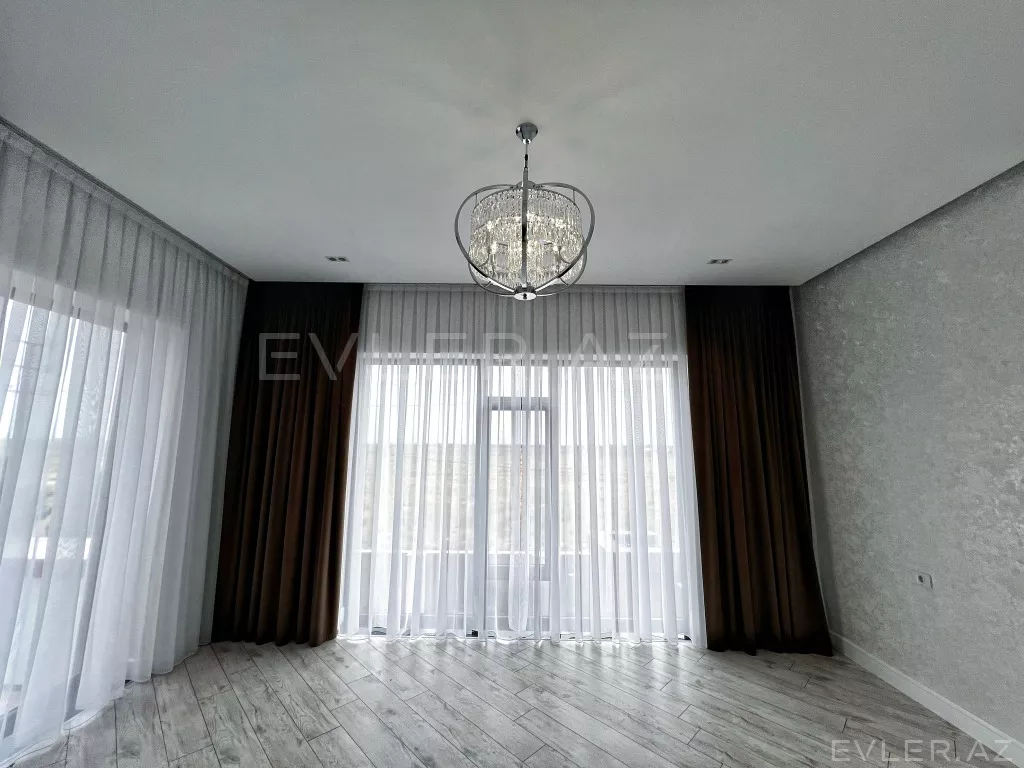 Satılır, həyət evi/villa
