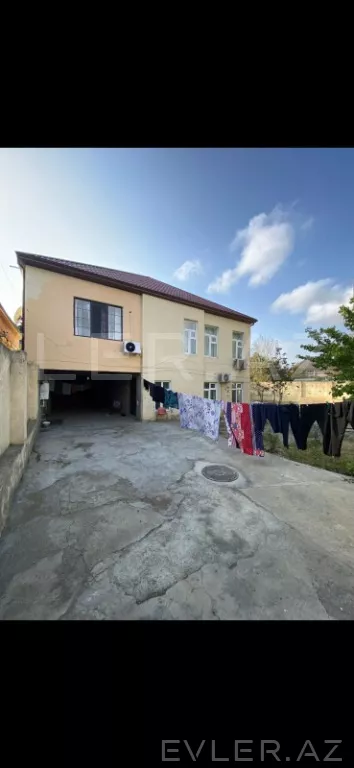 Satılır, həyət evi/villa
