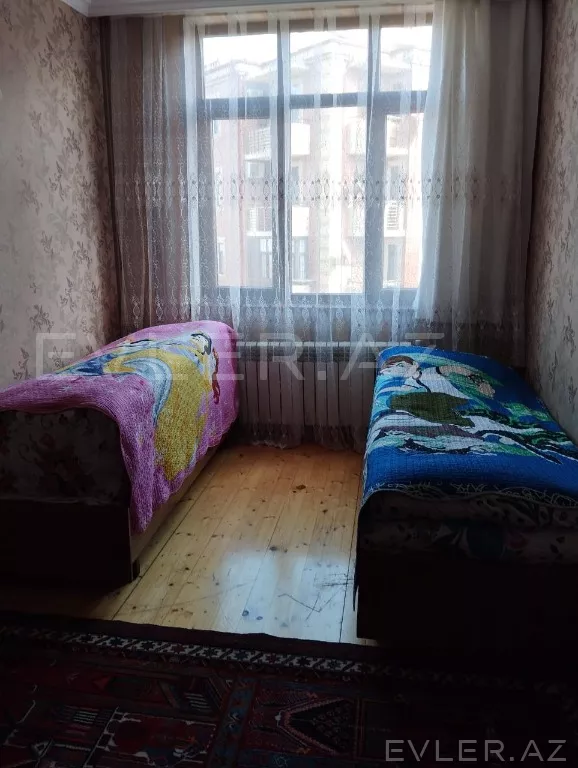 Satılır, yeni tikili