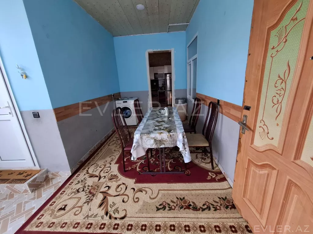 Satılır, həyət evi/villa