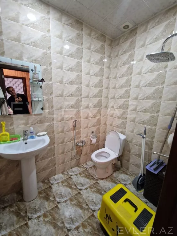 Satılır, yeni tikili