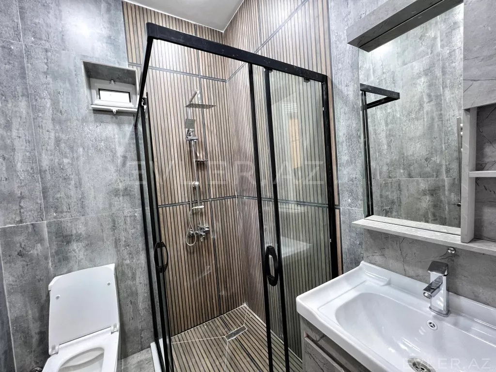 Satılır, həyət evi/villa