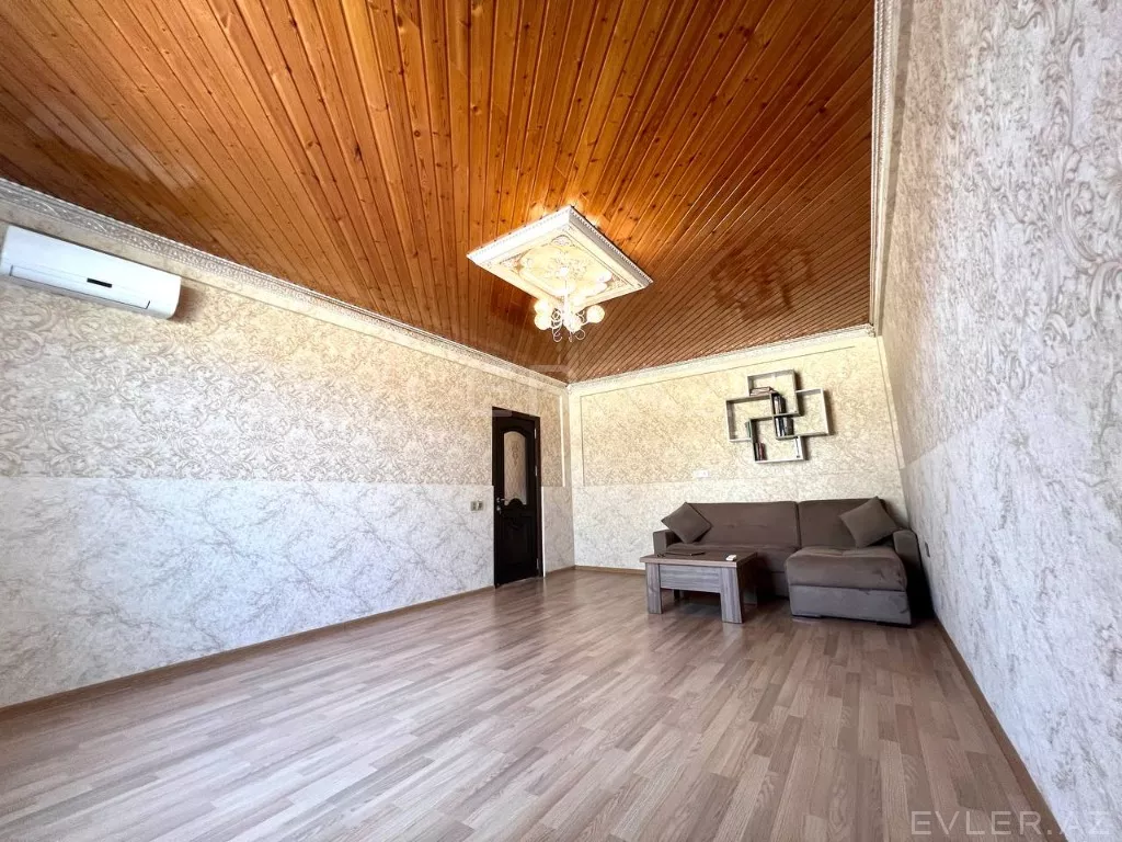 Satılır, həyət evi/villa