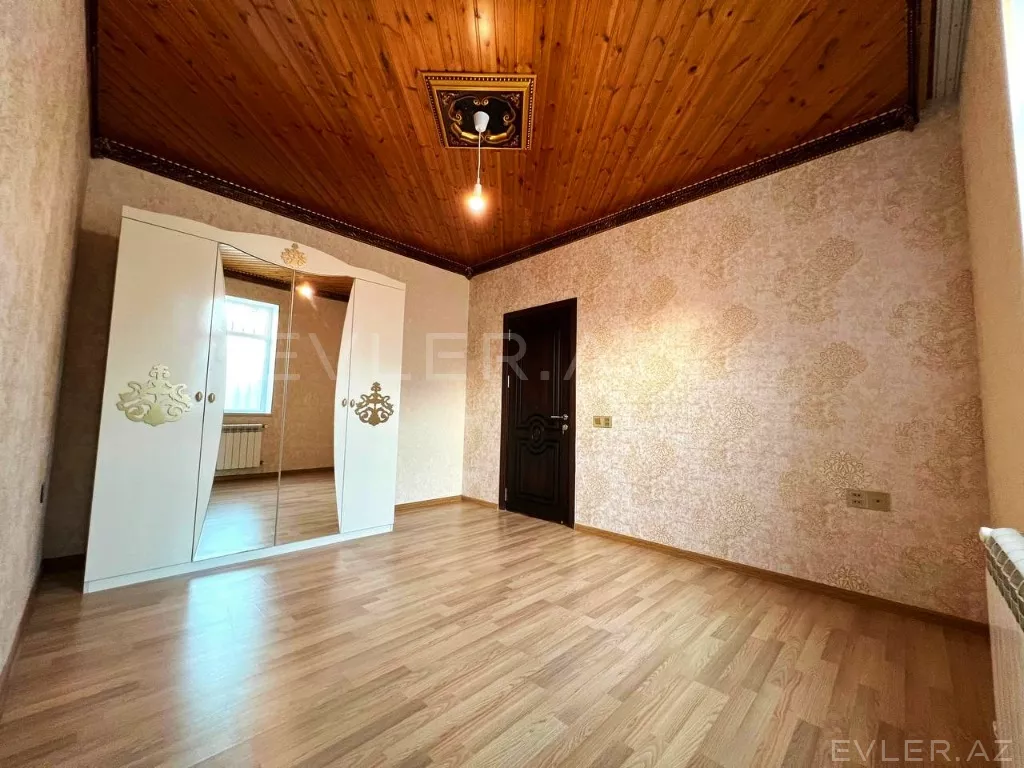 Satılır, həyət evi/villa