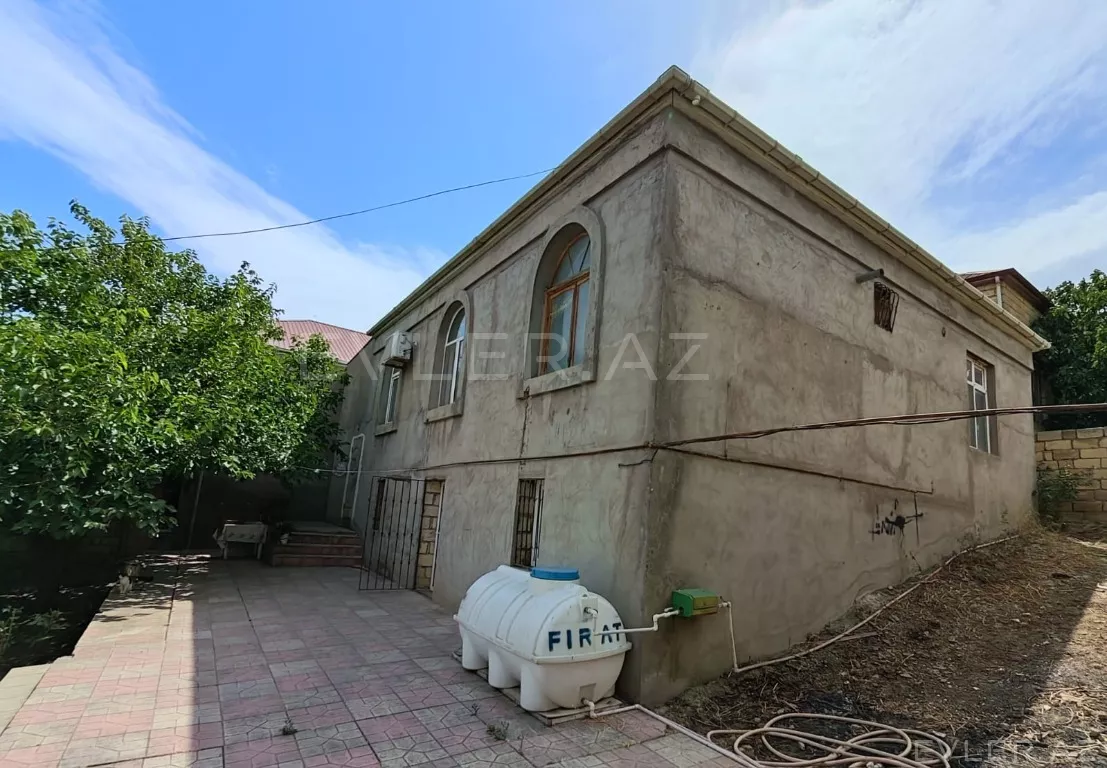 Satılır, həyət evi/villa