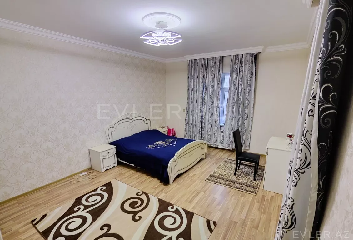 Satılır, həyət evi/villa