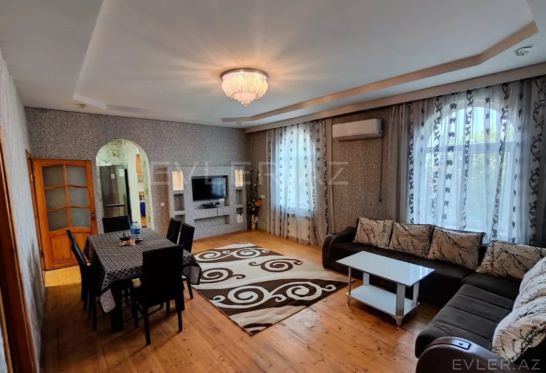 Satılır, həyət evi/villa