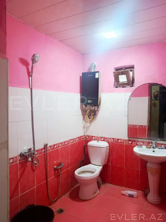 Satılır, həyət evi/villa