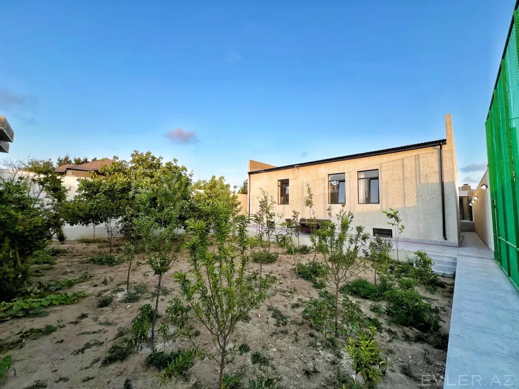 Satılır, həyət evi/villa