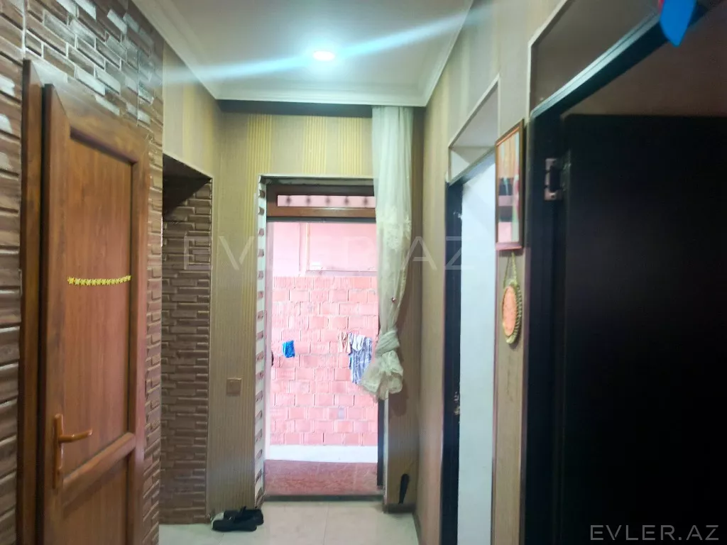 Satılır, həyət evi/villa