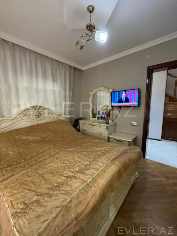 Satılır, həyət evi/villa