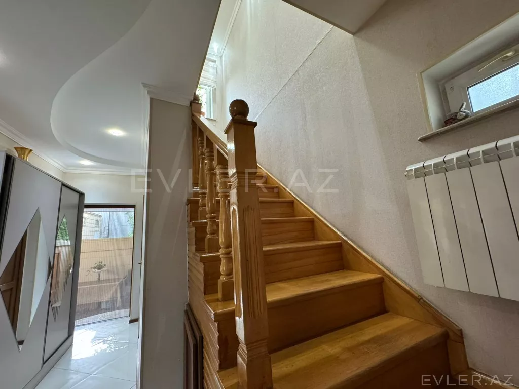 Satılır, həyət evi/villa