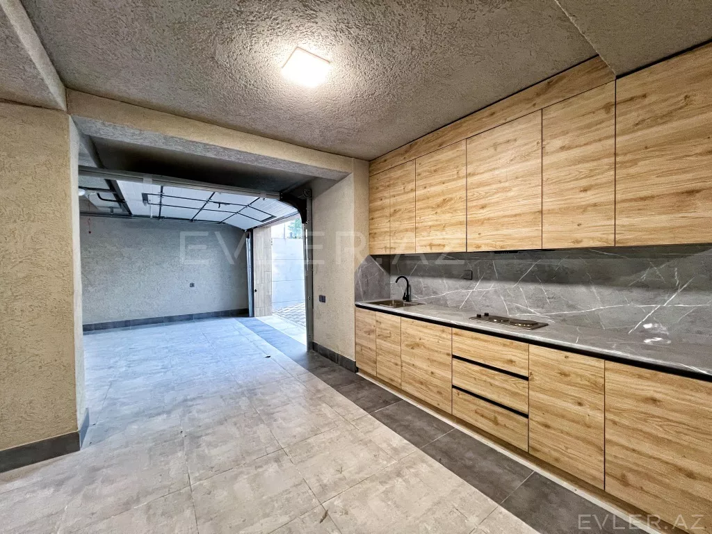 Satılır, həyət evi/villa