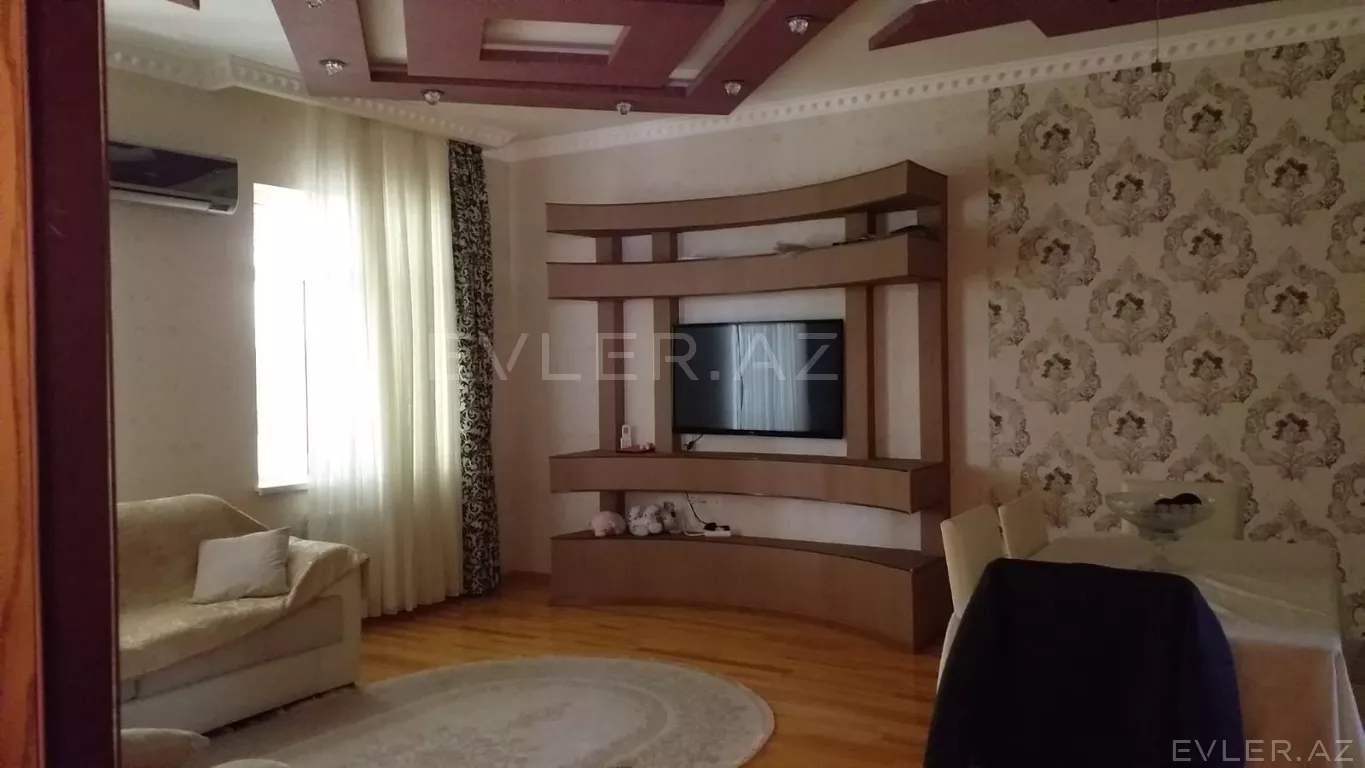 Satılır, həyət evi/villa