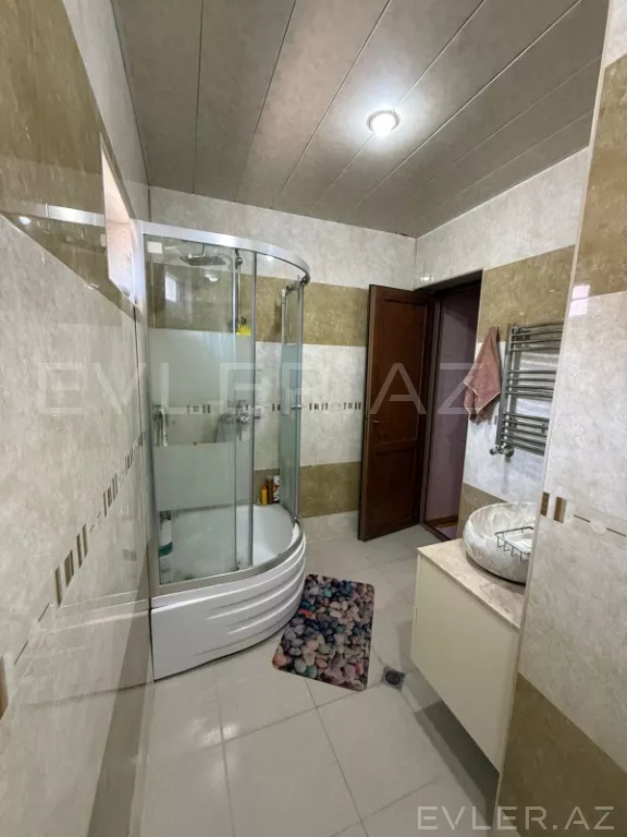 Satılır, həyət evi/villa