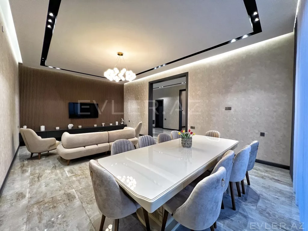 Satılır, həyət evi/villa